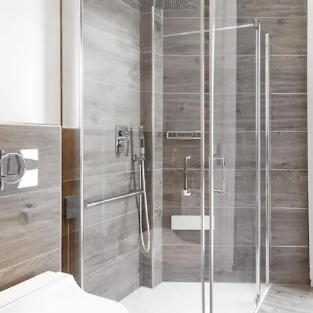 Hotel M14