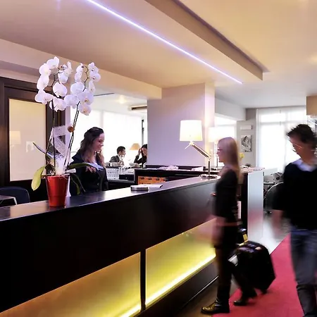 M14 Hotel